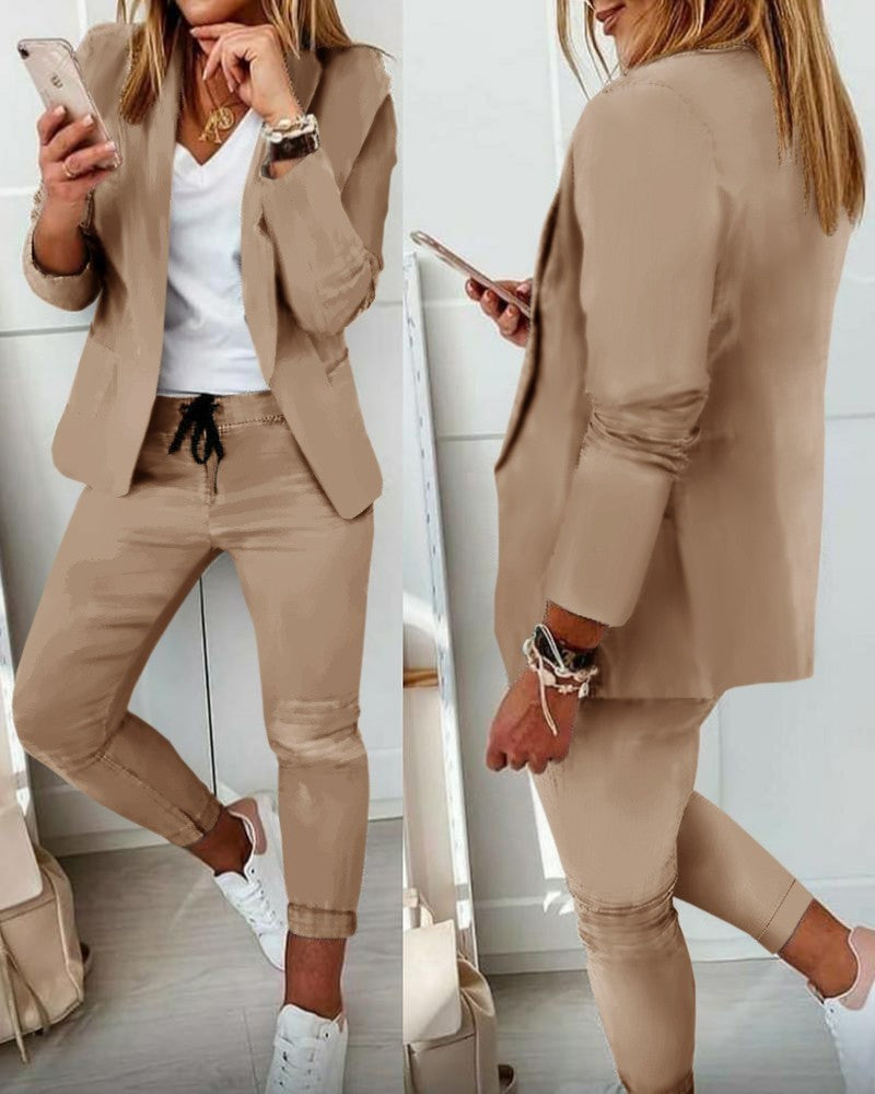 Julie – Costume Pantalon Mode Féminine