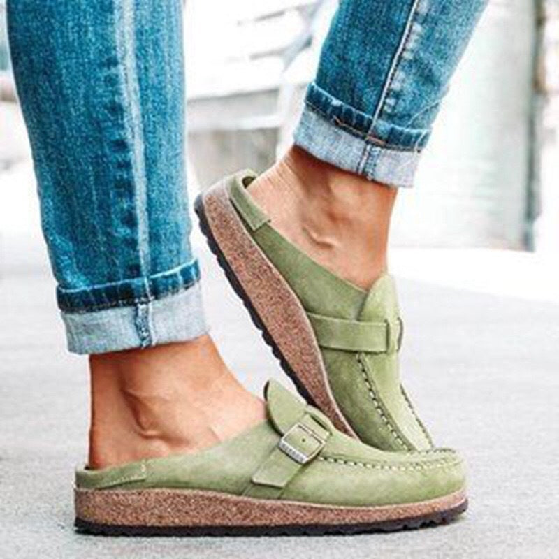 Francesca – Mocassins en Daim Vegan avec Boucle et Semelle en Mousse Confortable