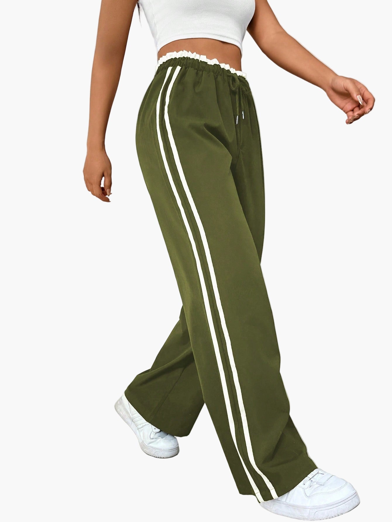 Pantalon large sport femme style streetwear à bandes – coupe décontractée idéale pour le quotidien