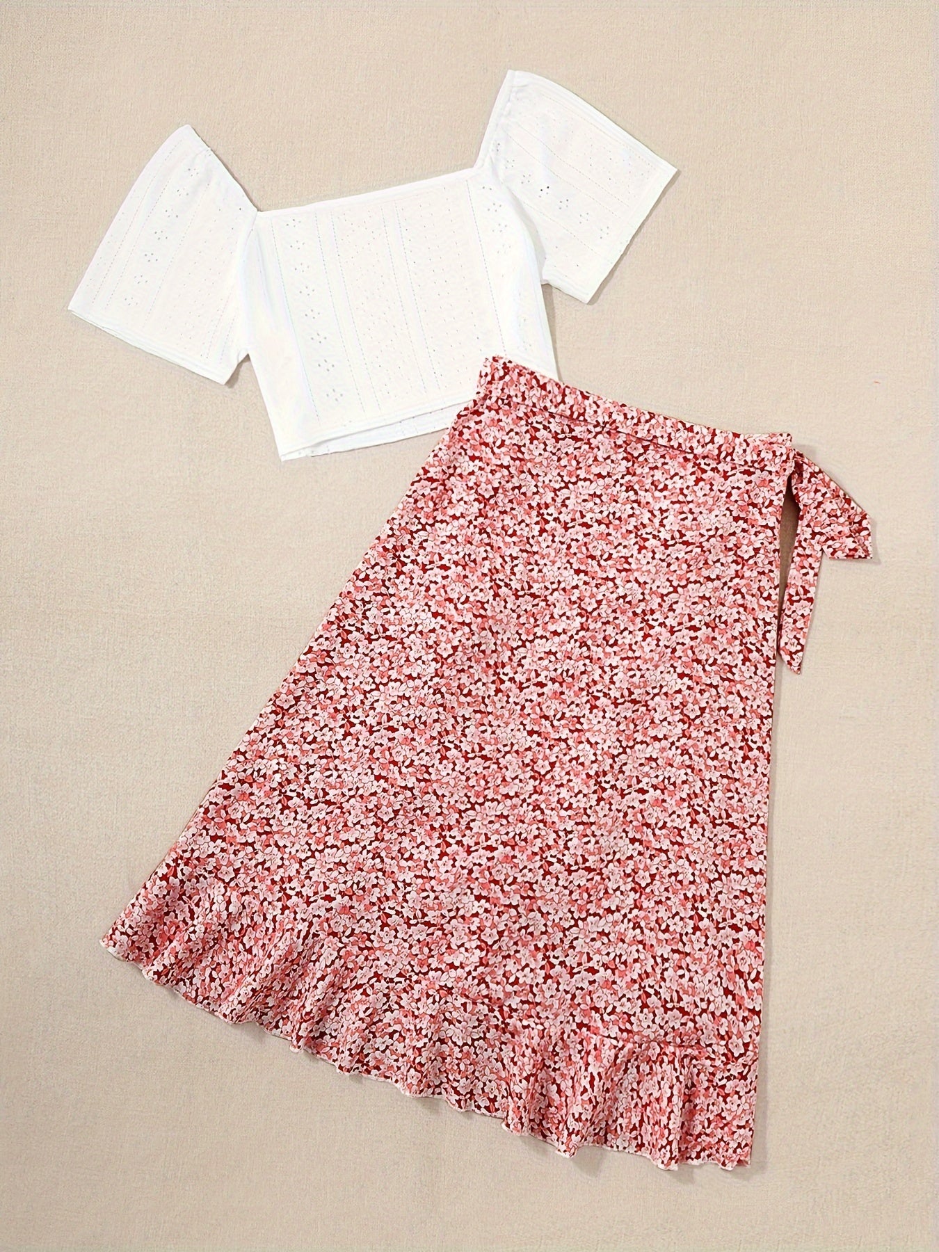Damesensemble boho-chic stijl – Korte top met korte mouwen en bloemen wikkelrok