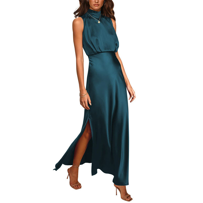 Mary – Robe en Satin à Col Montant