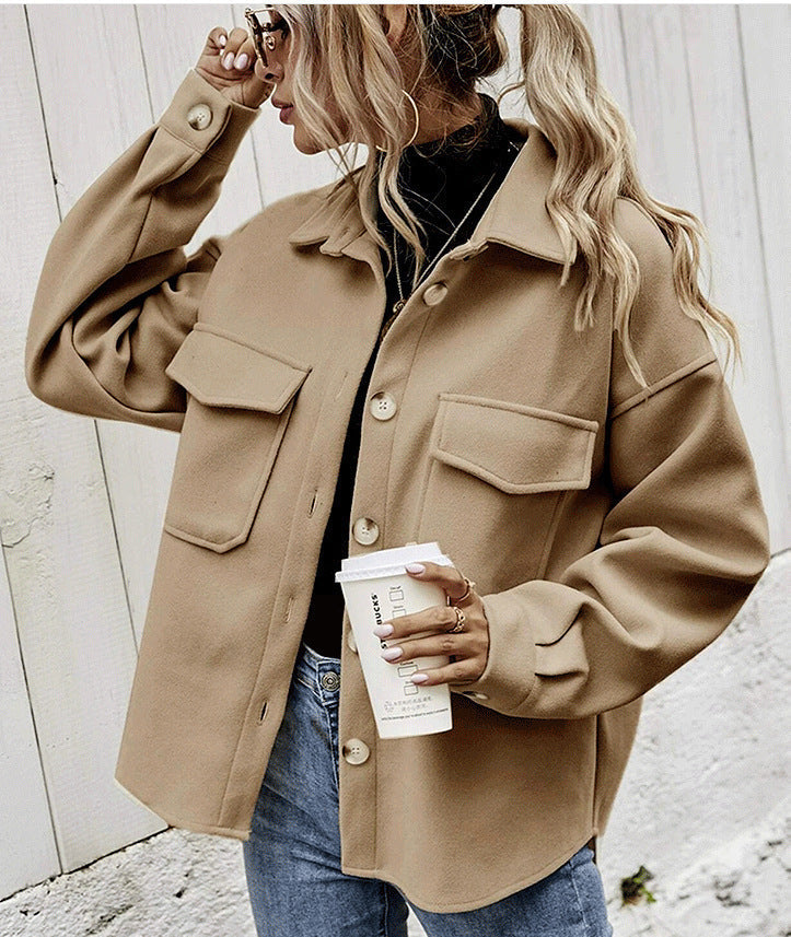 Sandra – Manteau Court en Laine Épais à Col Revers pour Femmes