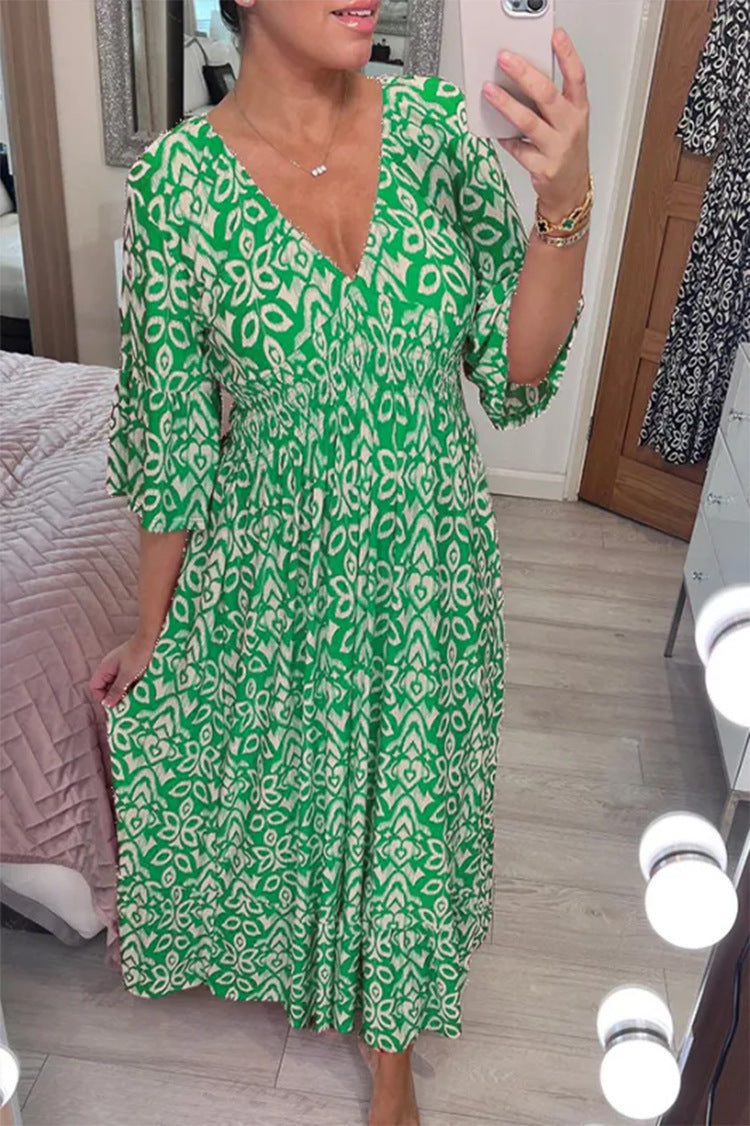 Denise – Robe Longue à Fleurs et Col en V