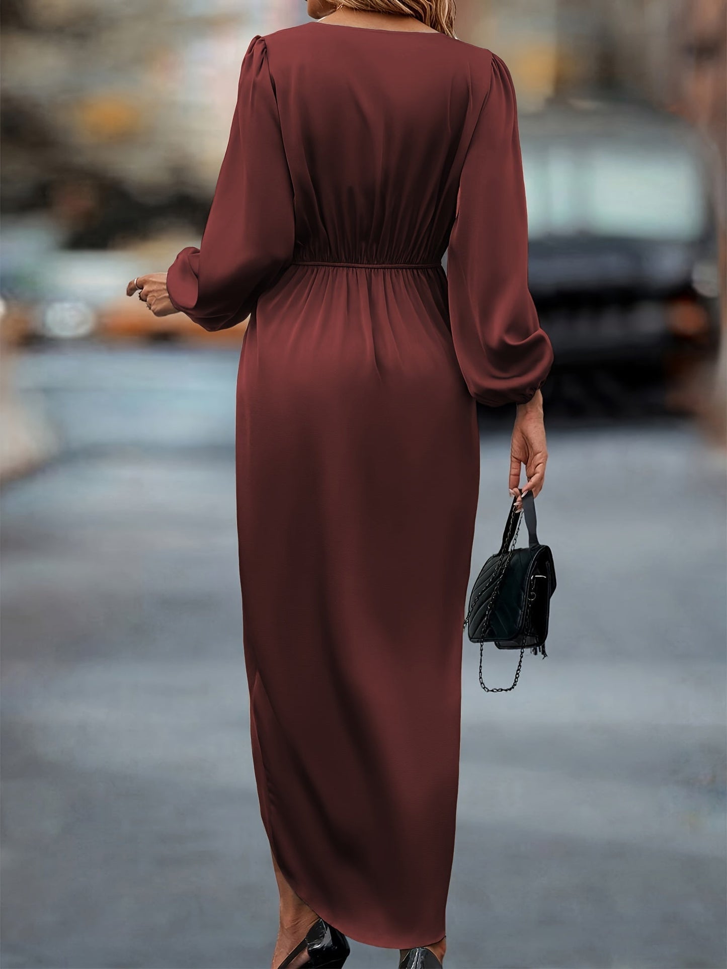 Robe portefeuille élégante de soirée pour femme, style drapé chic événement habillé