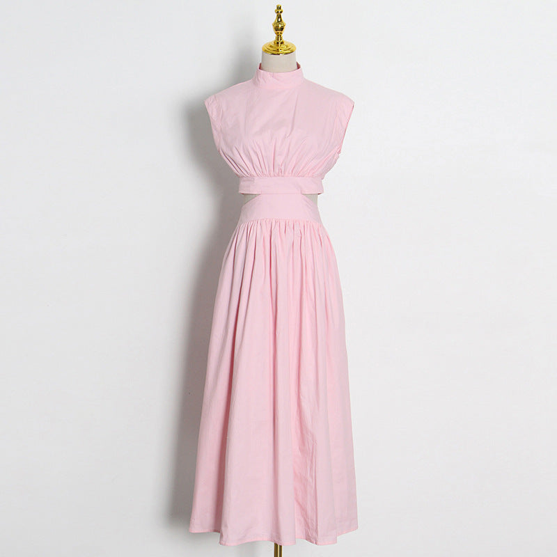 Audrey – Robe Évasée Sans Manches à Col Montant