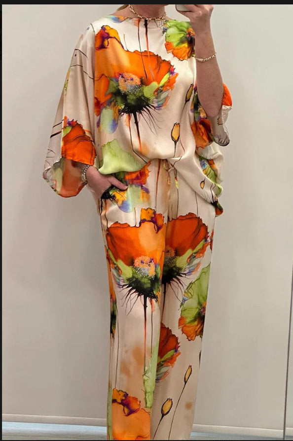 Danielle – Costume Satin Imprimé à Col Rond