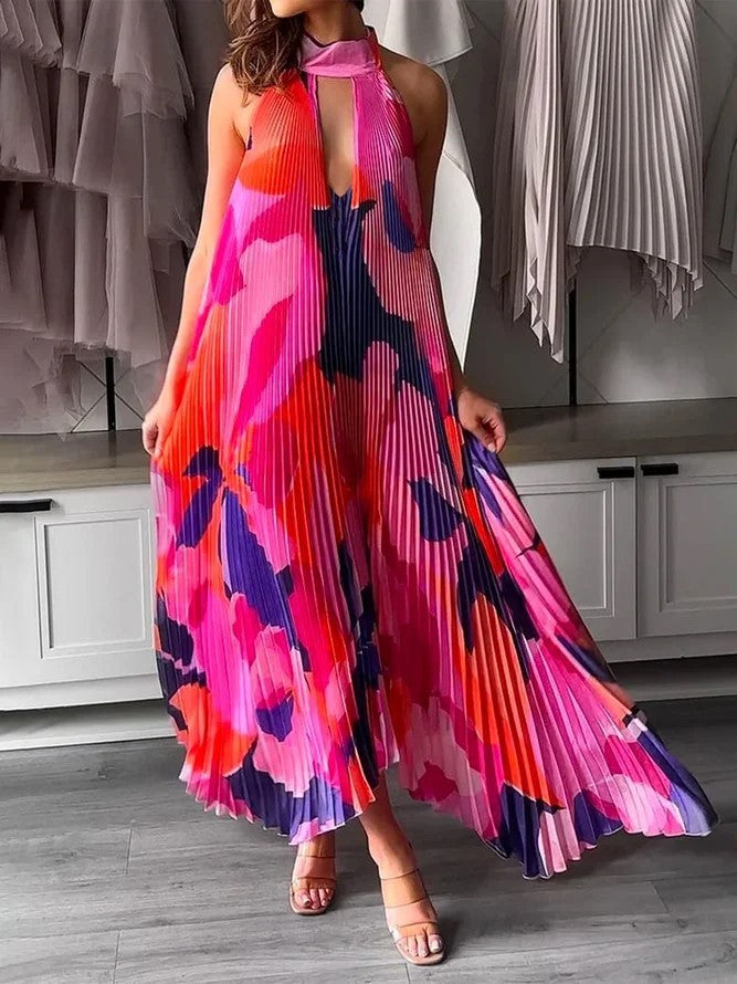 Laura – Robe Swing Plissée Imprimée à Dos Nu et Col V Profond