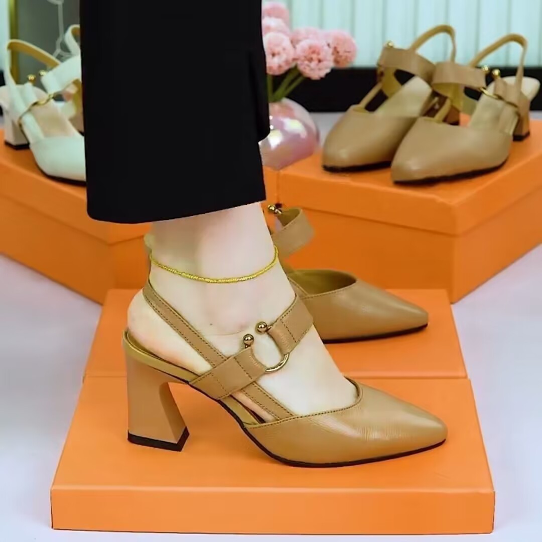 Sandra – Sandales à Talons Épaisse Fermées à L'arrière en Cuir Végan