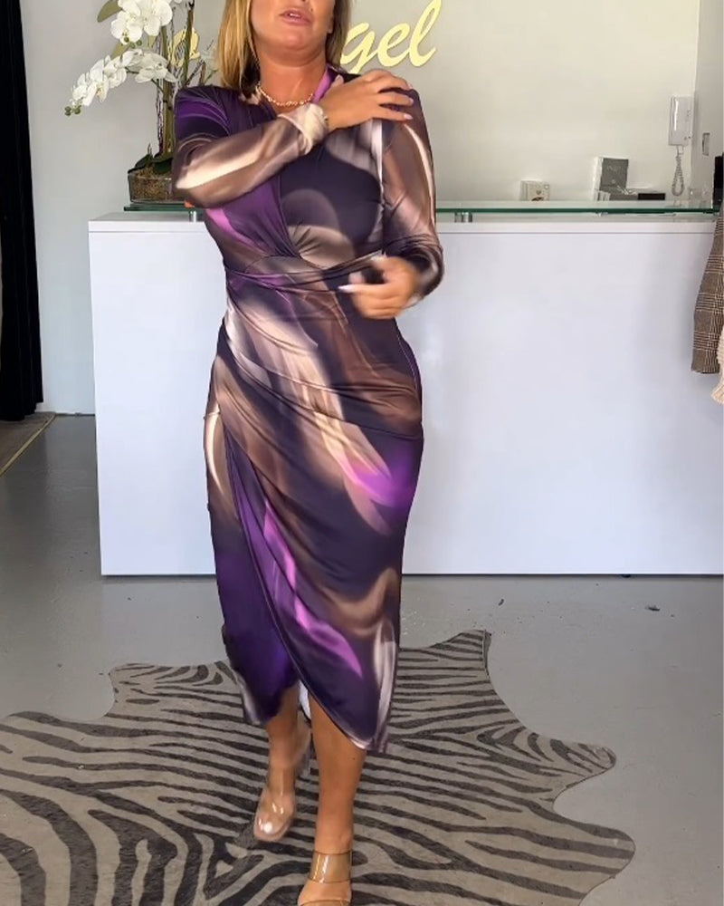 Robe avec col en V et fente