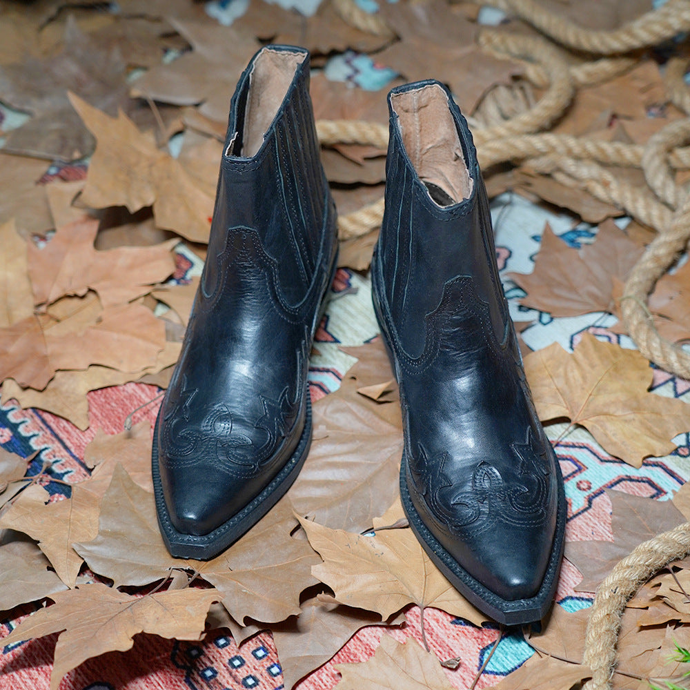 Lucy – Bottes de Cowboy Martin en Couleur Frottee Neutre