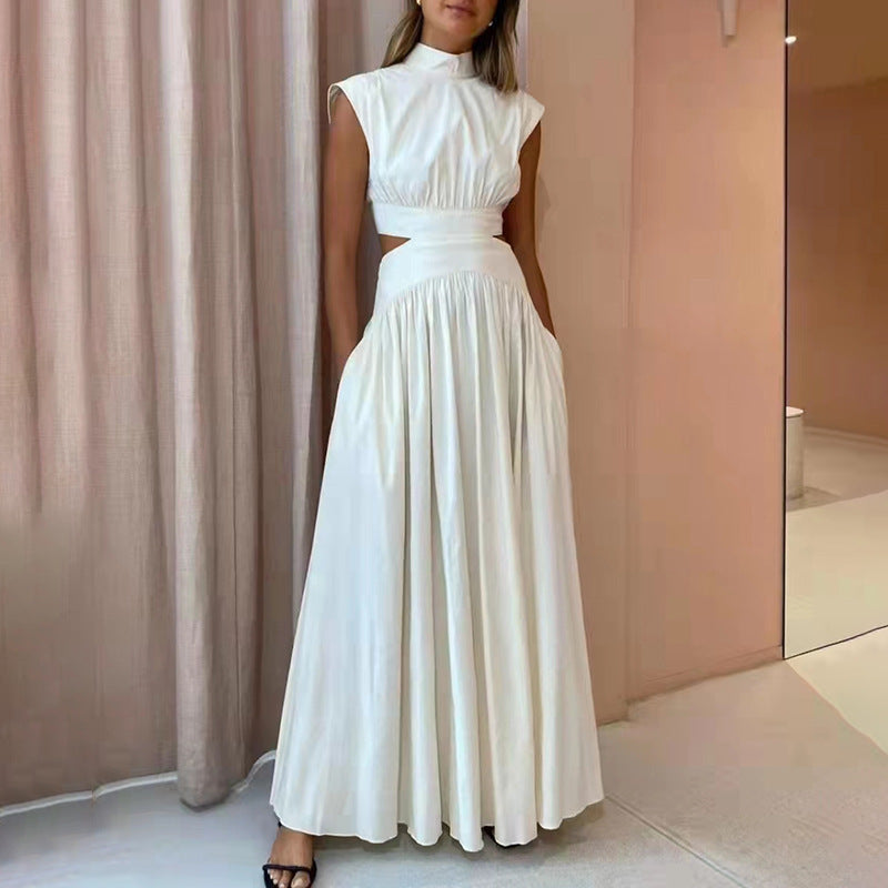 Audrey – Robe Évasée Sans Manches à Col Montant