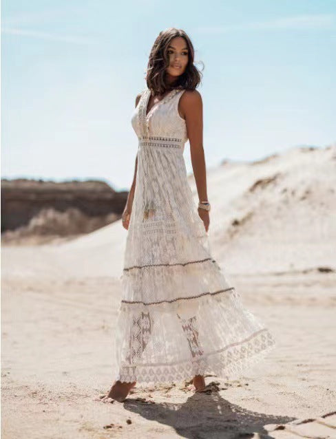 Donna – Robe Découpée à la Taille avec Panneaux en Dentelle