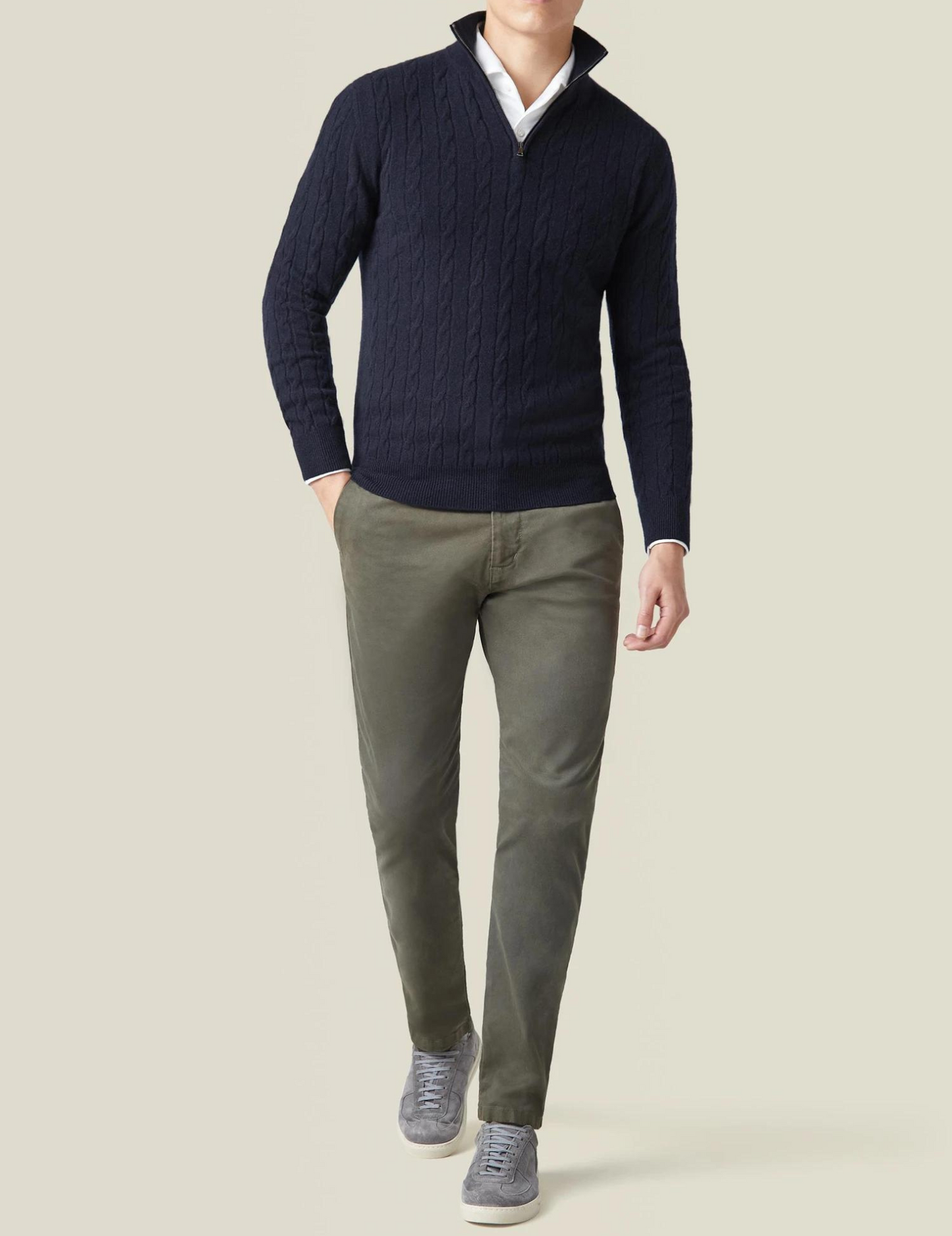 Pull zippé torsadé homme élégant style décontracté et professionnel