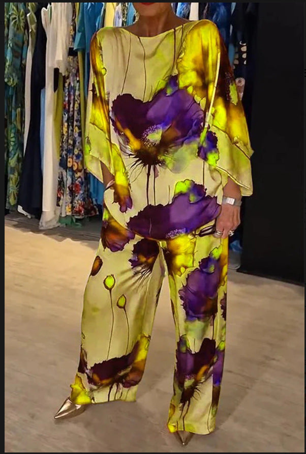 Danielle – Costume Satin Imprimé à Col Rond