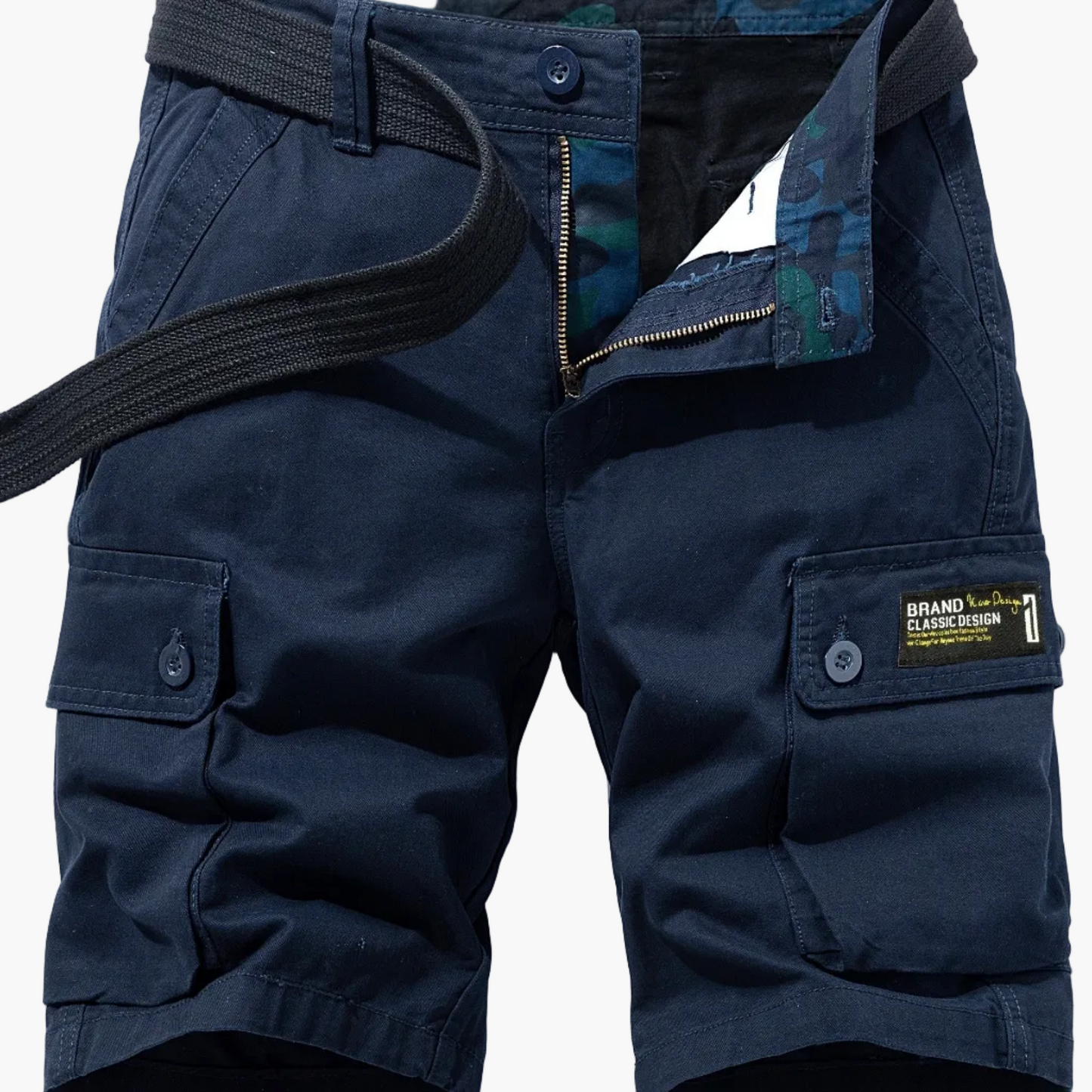 Casual short cargo shorts for men with multiple pockets and belt – Ideal for summer and outdoor activities
