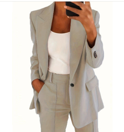 Harriet – Veste Cardigan Élégante à Col Polo Slim-fit pour Femmes