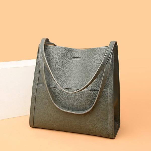 SAC À BANDOULIÈRE EN VÉRITABLE DE COULEUR UNIE
