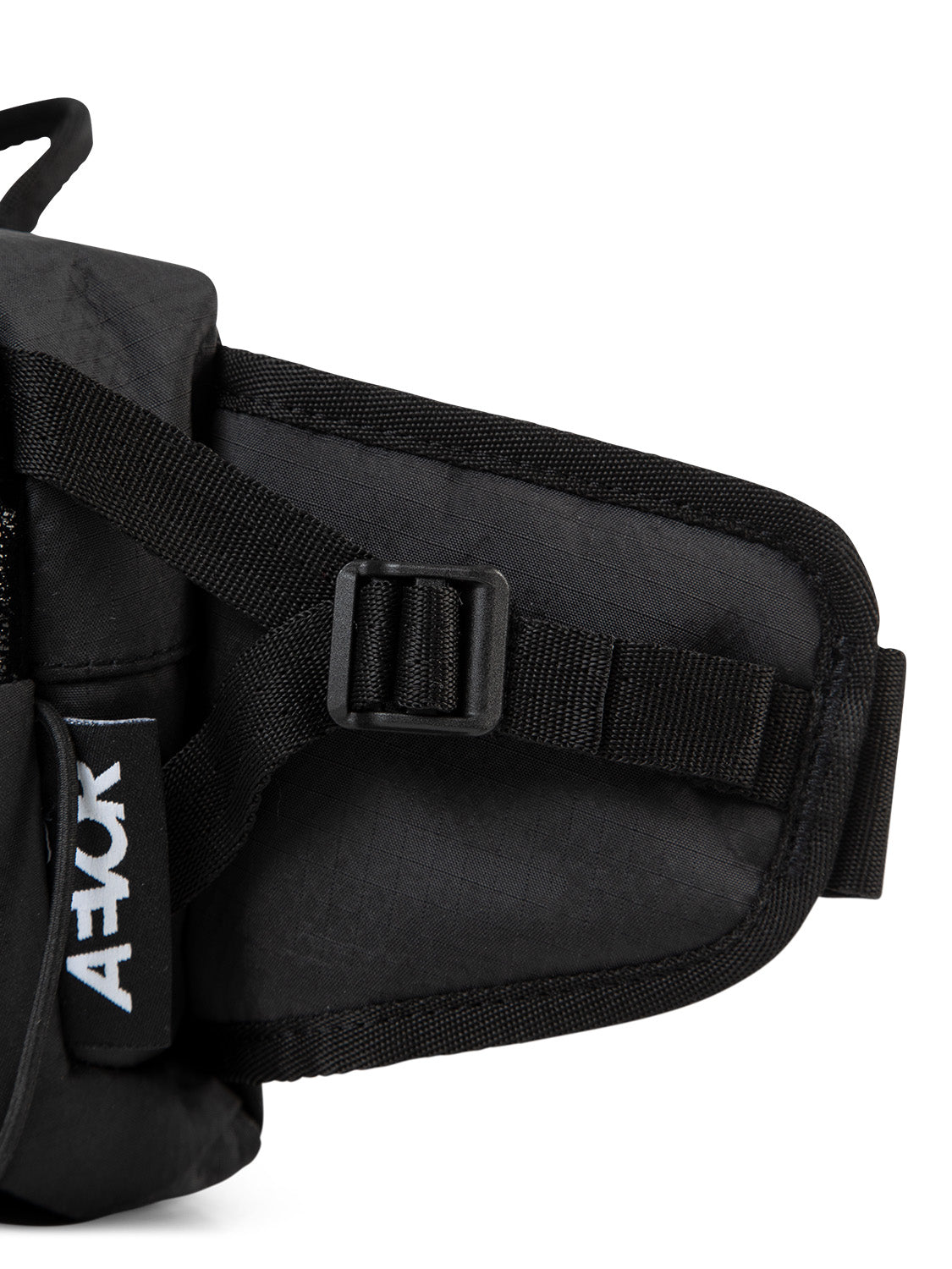 Michelle – Sac à Main Compact Noir Élégant