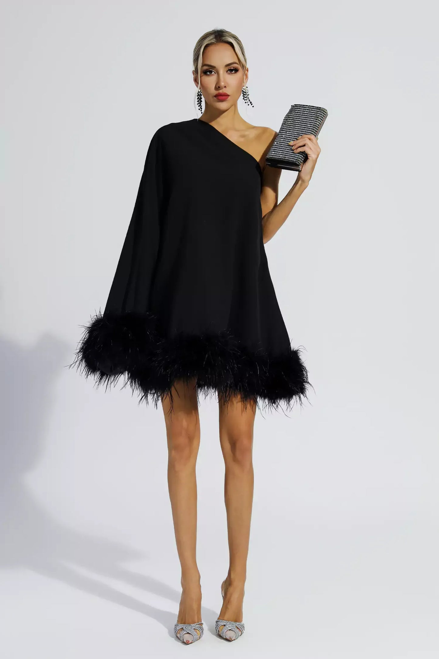 Ailani - Mini Robe Asymétrique Bordée de Plumes - Noir
