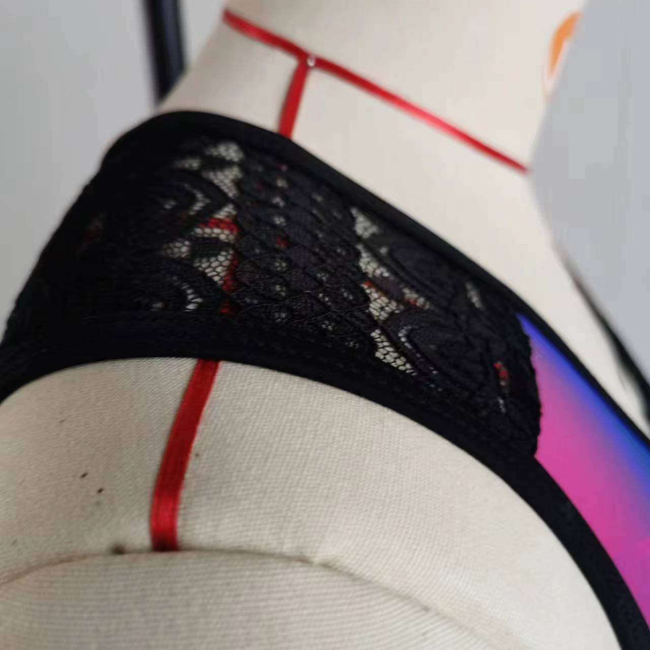 Georgina – Maillot de Bain Deux Pièces en Dentelle Imprimée