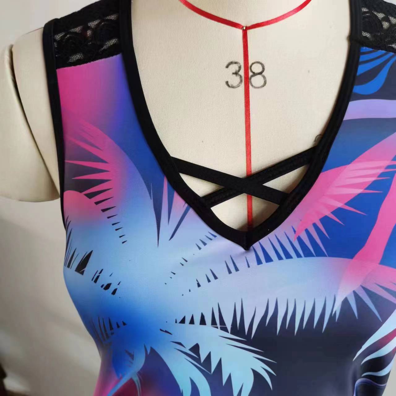 Georgina – Maillot de Bain Deux Pièces en Dentelle Imprimée
