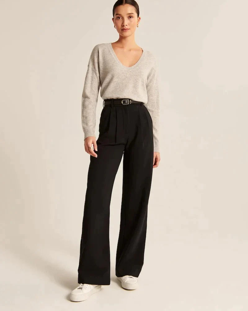 Pantalon ajusté à jambes larges