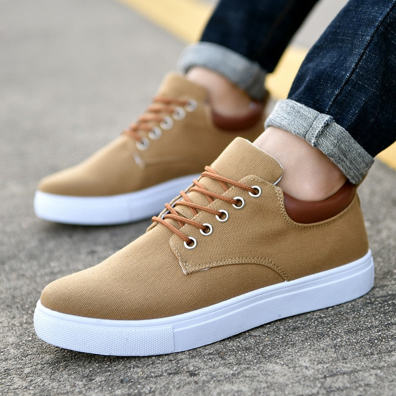Sneakers décontractées homme style urbain polyvalent pour toutes occasions