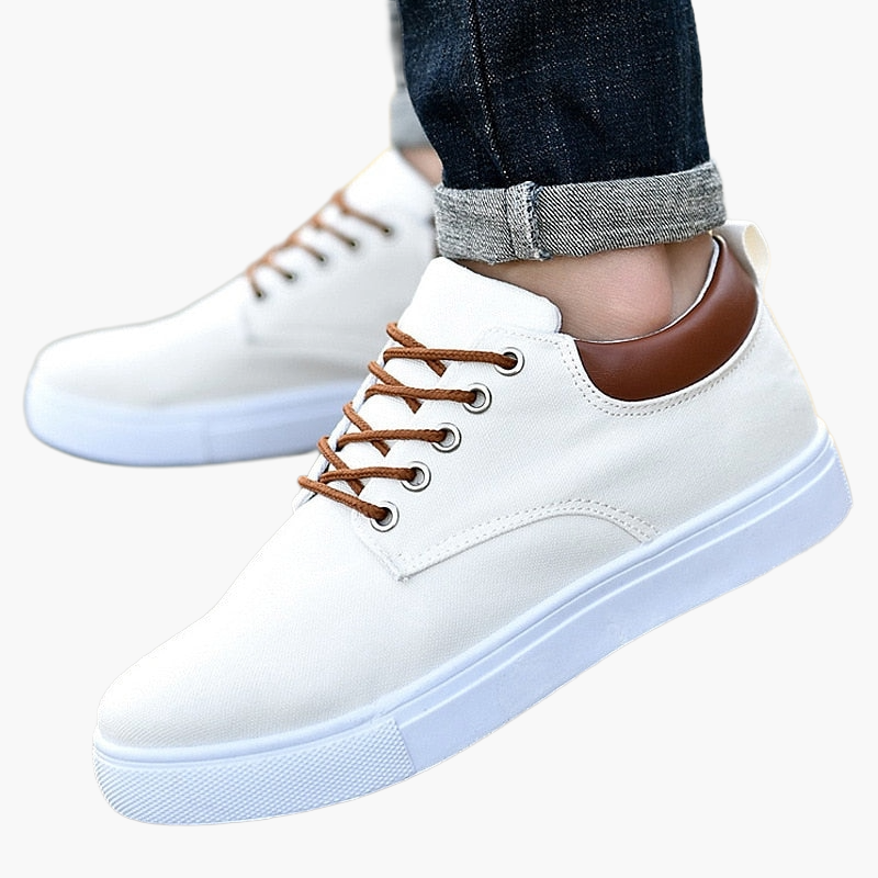 Sneakers décontractées homme style urbain polyvalent pour toutes occasions