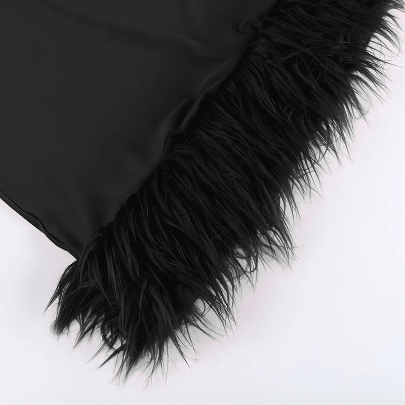 Ailani - Mini Robe Asymétrique Bordée de Plumes - Noir