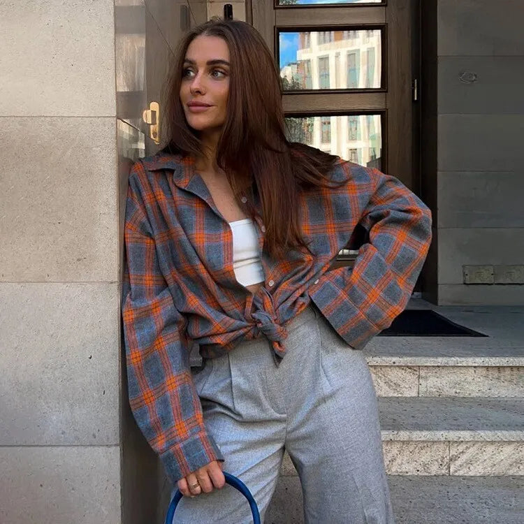 Barbara – Chemise à Carreaux Ample à Manches Longues