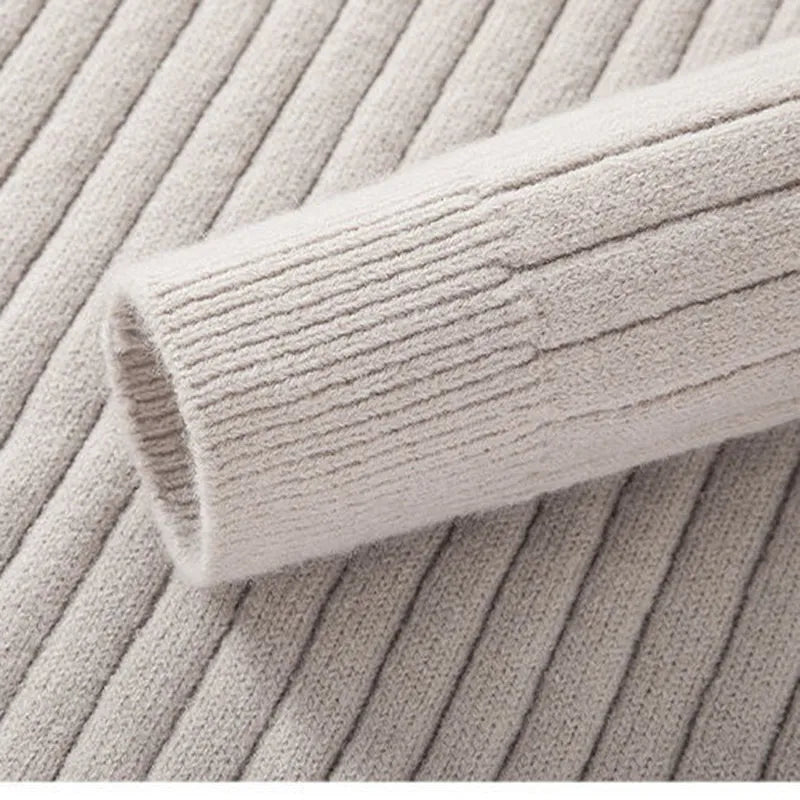 Pull zippé demi-fermeture style côtelé pour homme, élégant et confortable, idéal automne-hiver
