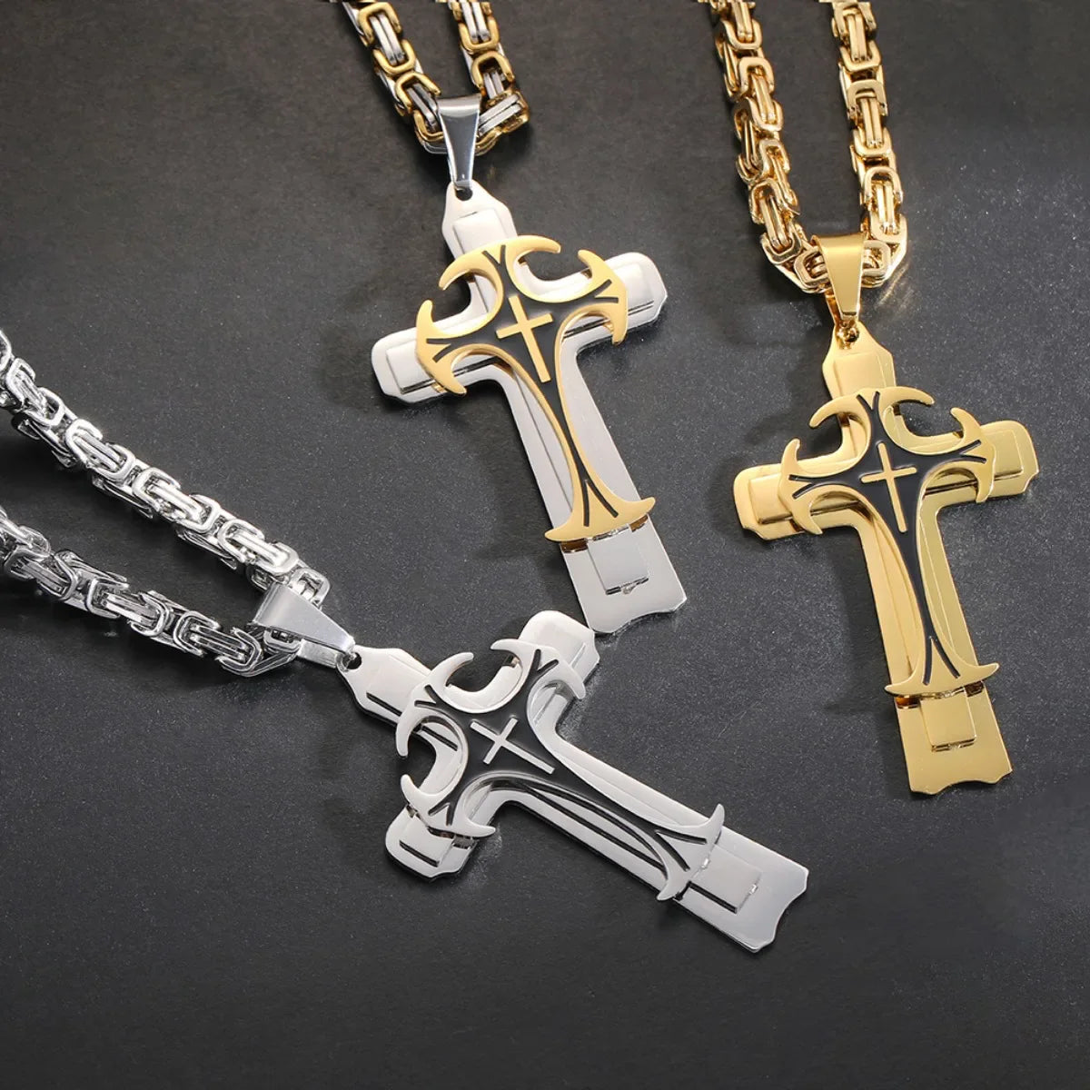 Adrian – Pendentif Croix Byzantine en Or pour Hommes