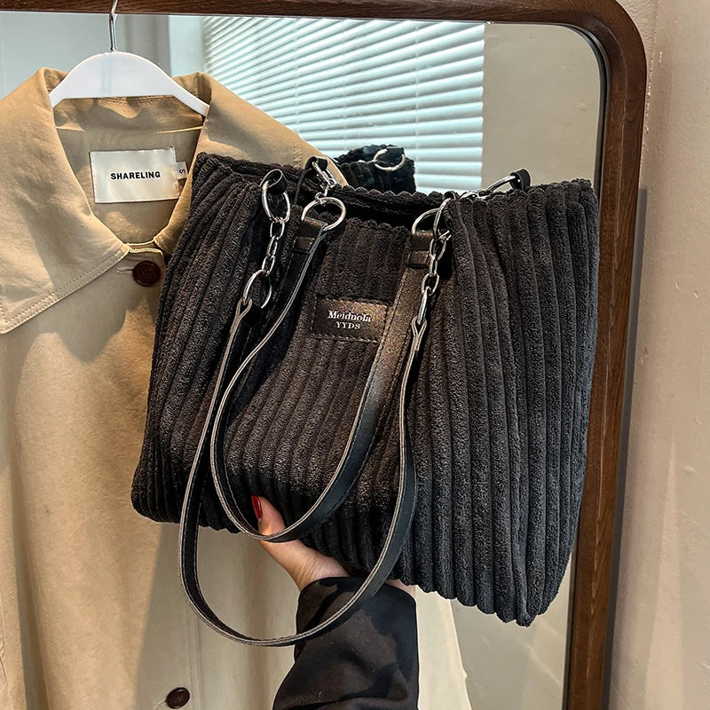 Kate – Sac à Main en Velours Côtelé pour Femmes