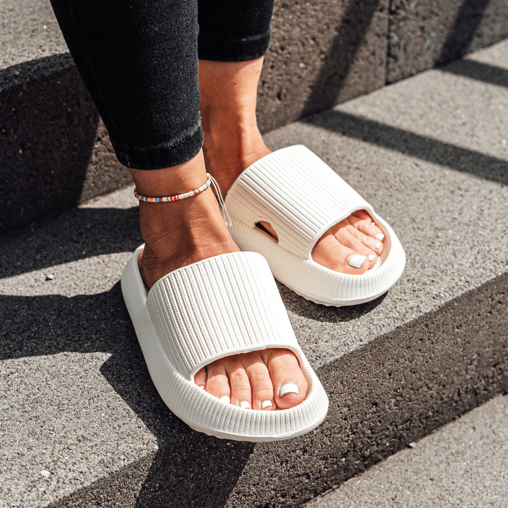 Jade – Chaussons Douillets Originaux pour Femmes