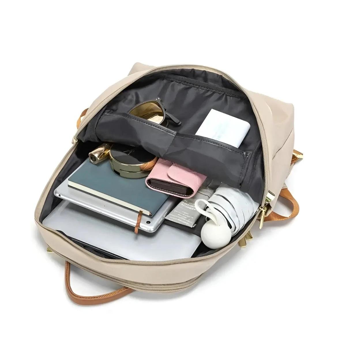 Sac à dos femme élégant et fonctionnel pour travail et voyages