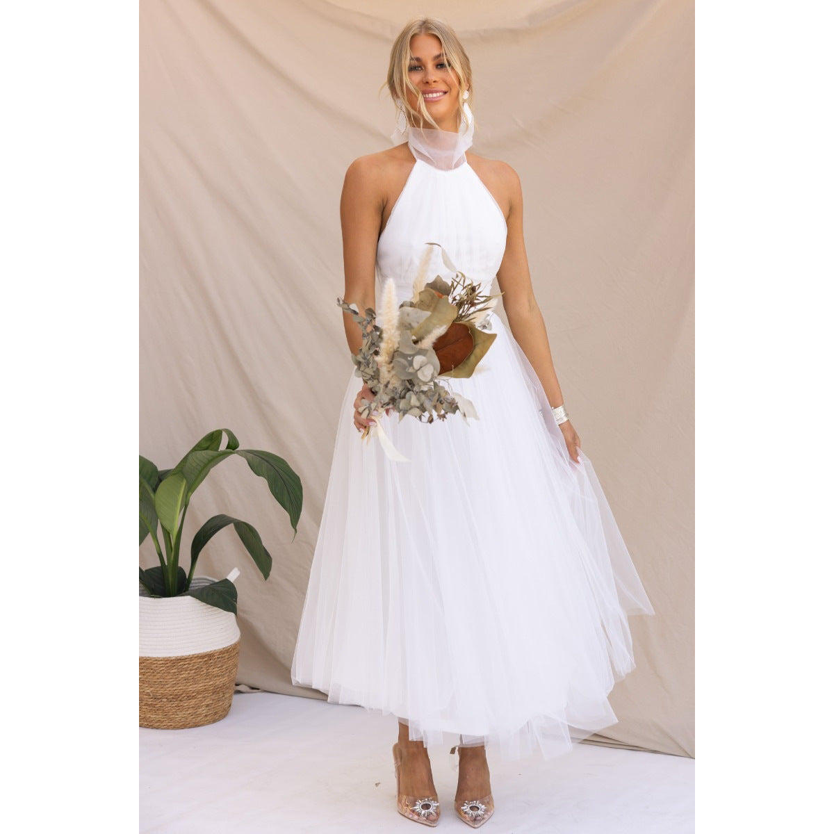Kathleen – Robe Décontractée à Col Montant en Tulle