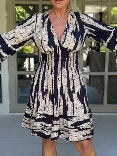 Charlotte – Robe Midi à Imprimé Estival avec Manches Évasées