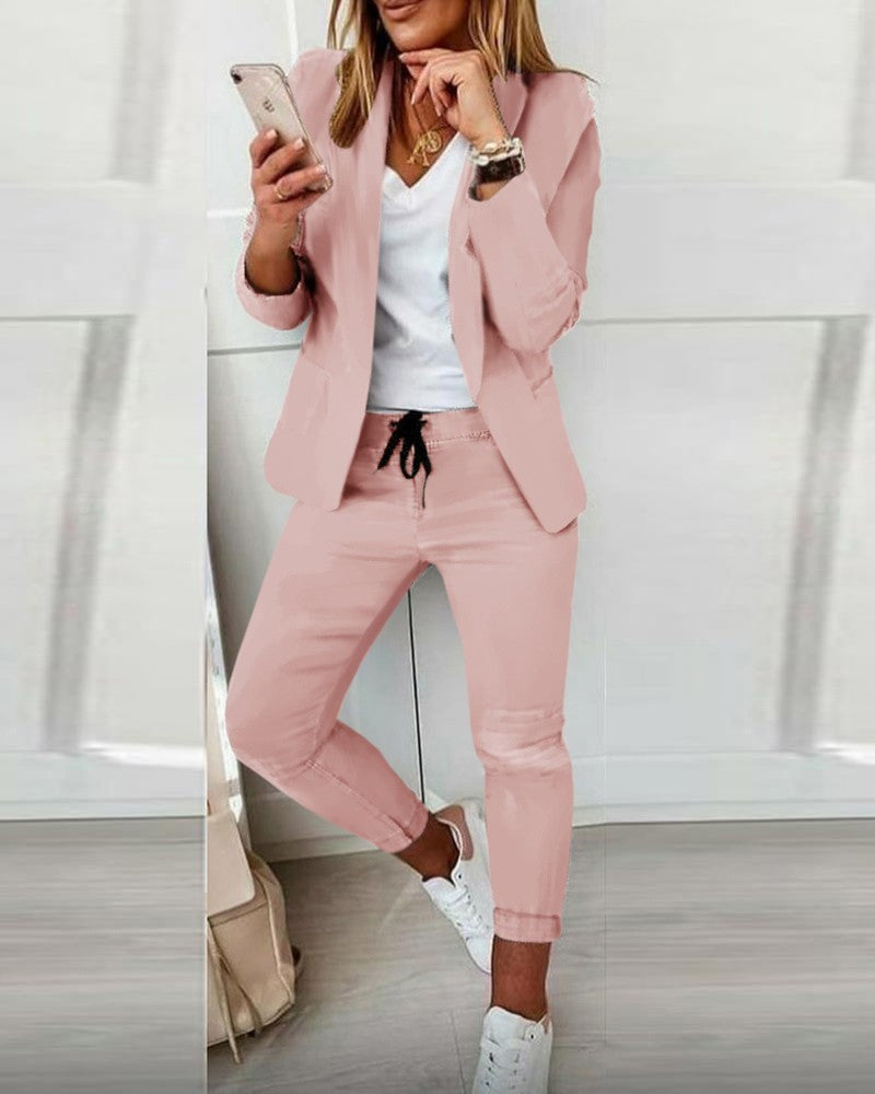 Julie – Costume Pantalon Mode Féminine