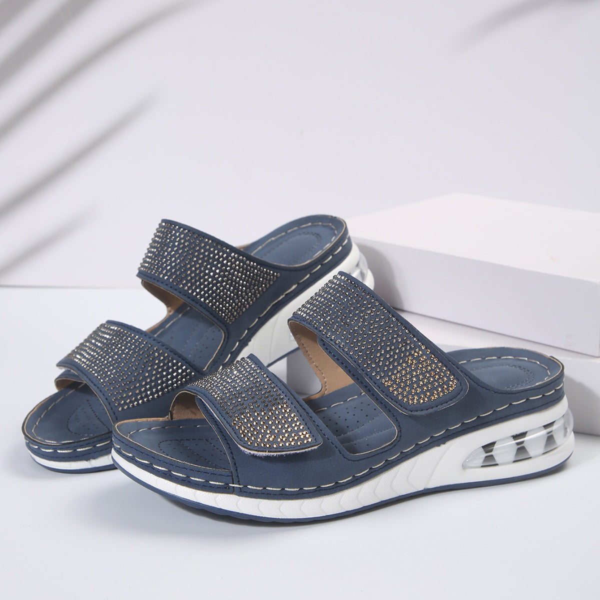 Louise – Sandales à talon compensé avec strass pour l'été, chaussures de plage antidérapantes