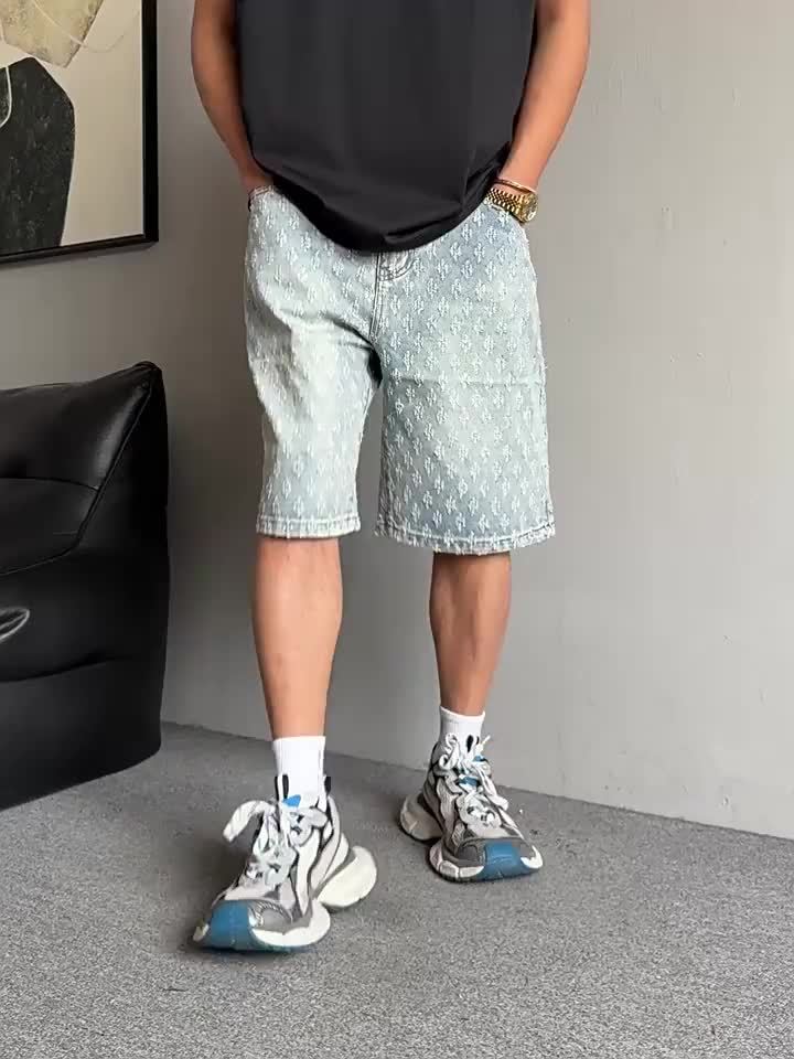 Herreshorts i streetwear-stil med broderet mønster – Afslappede, trendy urbane shorts