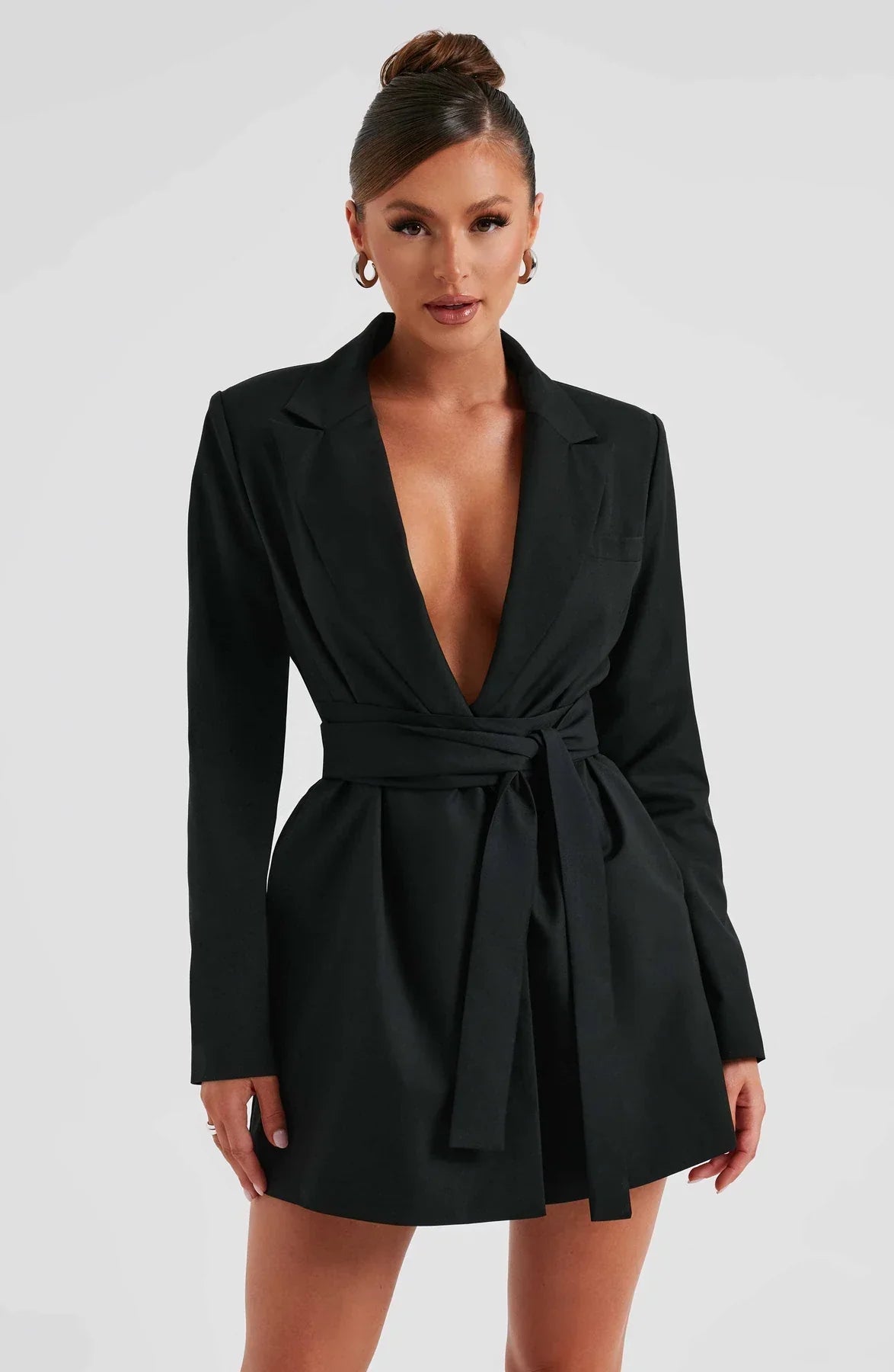 Jacqueline – Robe Tailleur Élégante