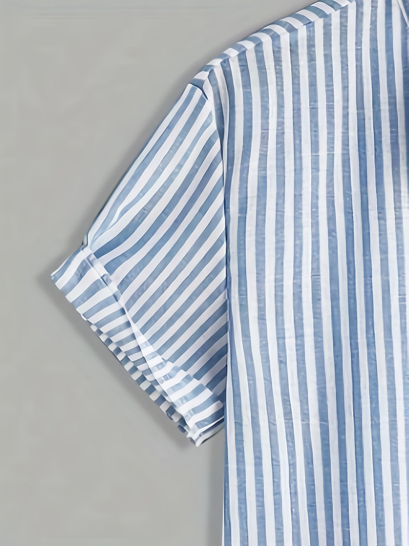 Camisa casual de manga corta para hombre, estilo veraniego a rayas, cuello alto, ideal para el verano