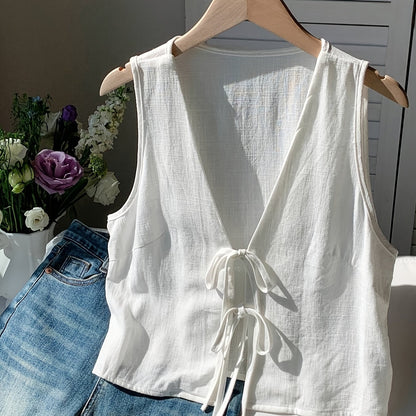 Sleeveless tie-front vest for women, casual chic style