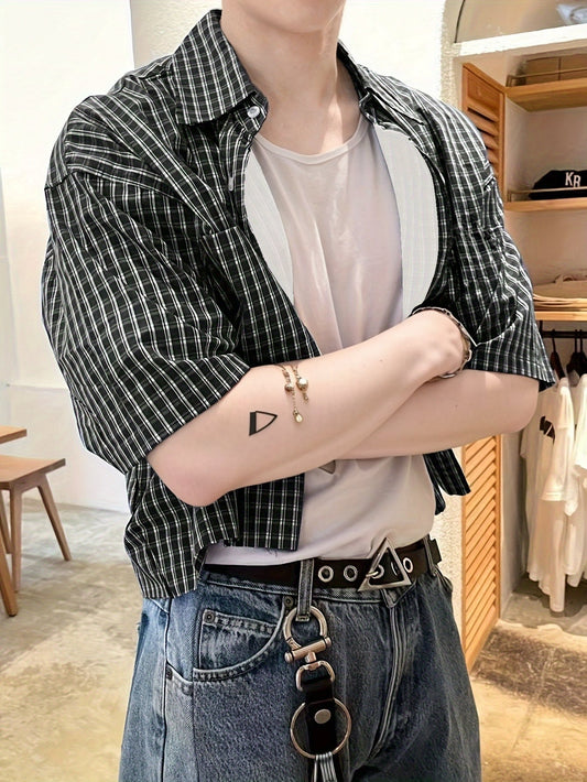 Casual short-sleeve shirt for men, trendy urban style