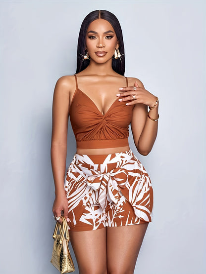 Ensemble coordonné chic pour femme – Style tropical vacances, crop top et short imprimé moderne