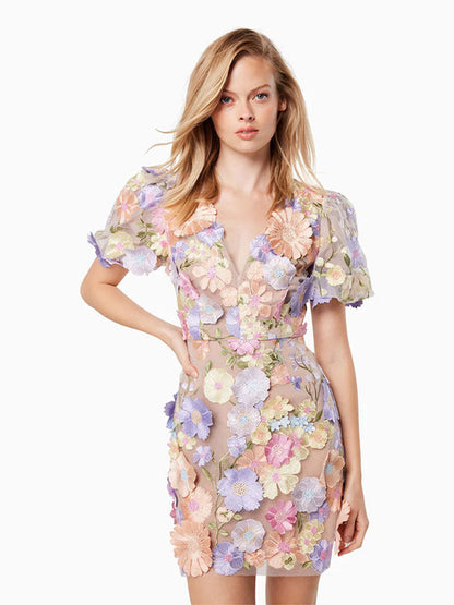 Hayley – Robe à manches lanternes avec fleurs en trois dimensions et décolleté en V élégant