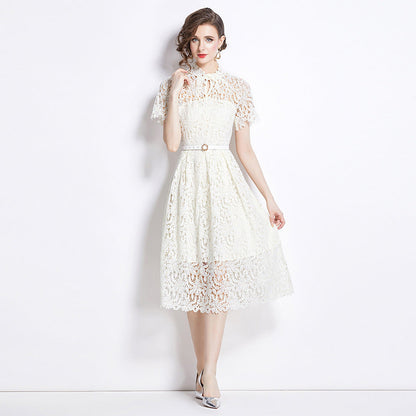 Robe élégante en dentelle mi-longue pour femme – Style soirée et cocktail chic