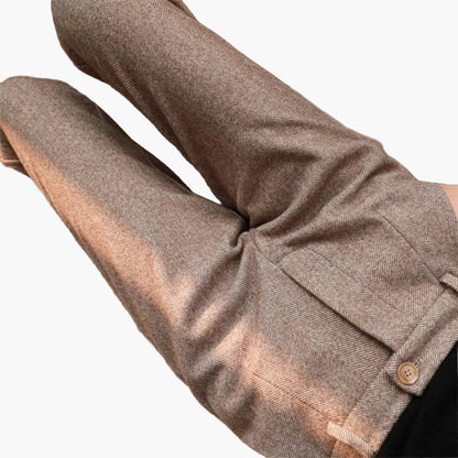 Pantalón con diseño de espigas estilo herencia para mujer – Elegancia eterna y estilo desenfadado