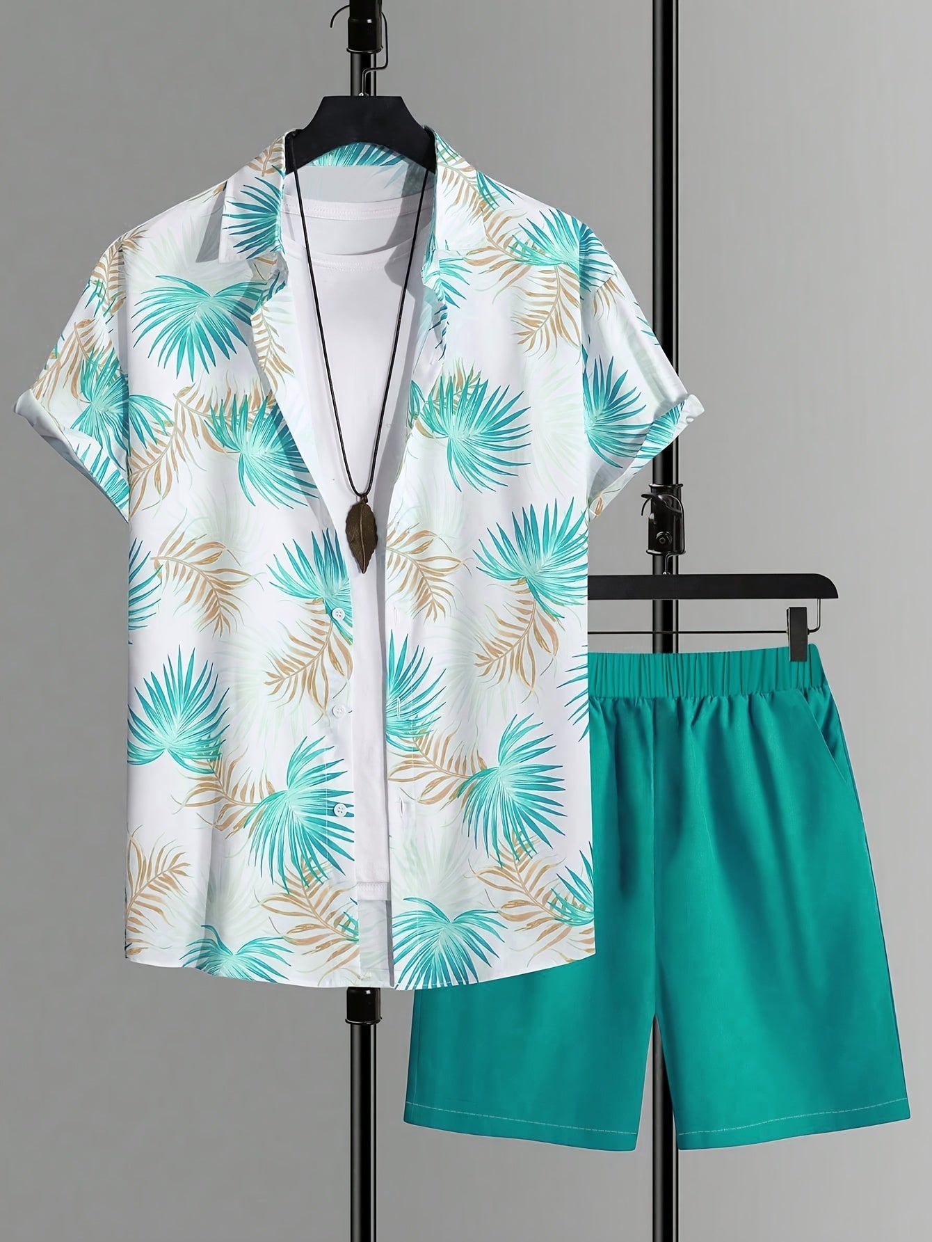 Completo estivo casual uomo stile tropicale – Camicia maniche corte e pantaloncini – Ideale per spiaggia e vacanze