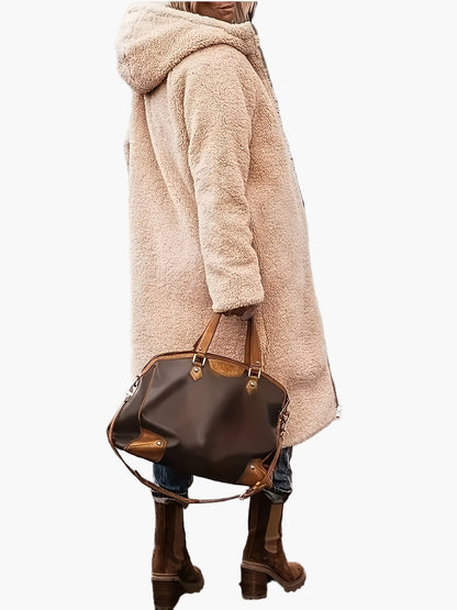 Manteau long d'hiver femme style décontracté avec capuche et doublure chaude, idéal pour les voyages et le quotidien